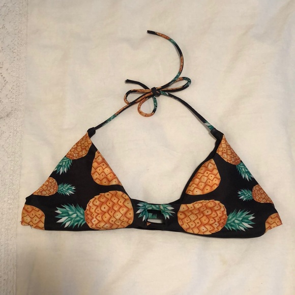 Pineapple Bikini Top - Picture 1 of 3